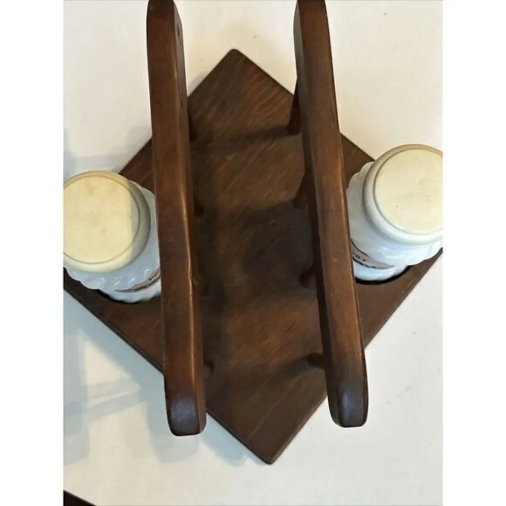 MCM Wood Napkin‎ Holder Milk Glass Salt and Pepper  Set Vintage Early American